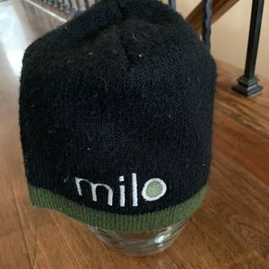 Milo beanie hat